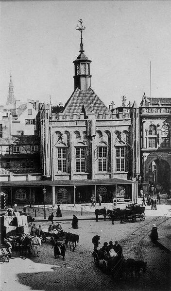 Plik:Budynek bractwa św Jerzego 1890.jpg